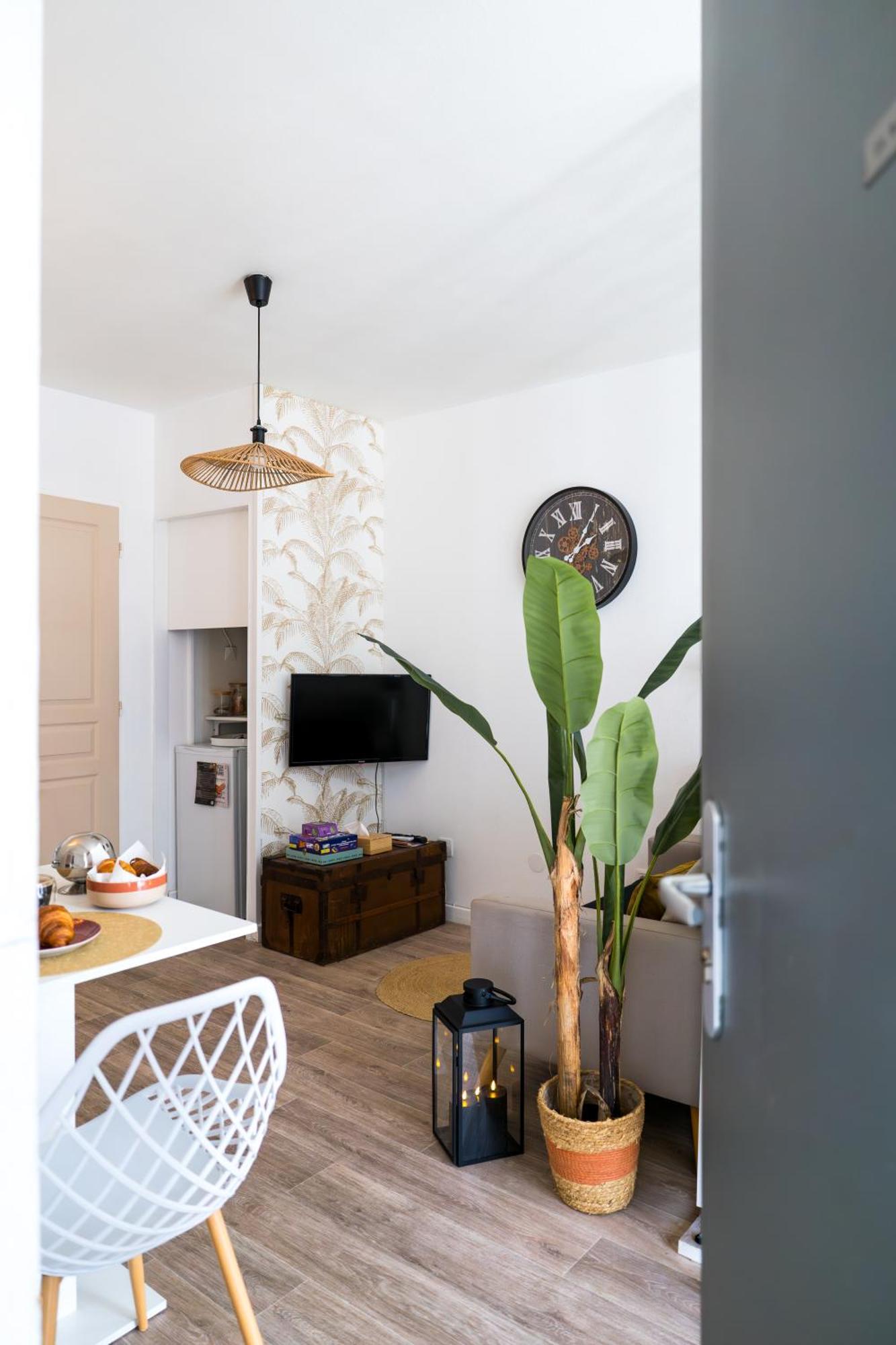 Le Boho Chic Studio Cosy Нарбон Екстериор снимка